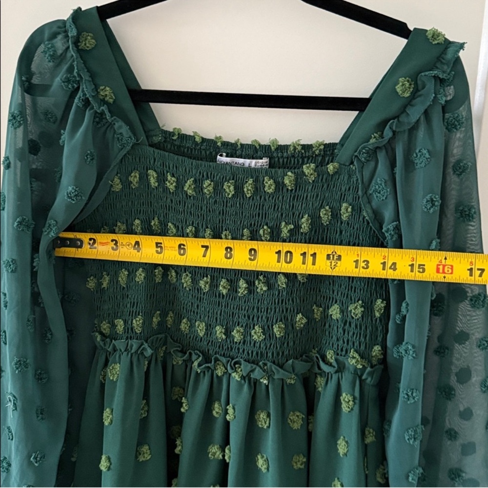 Smocked long sleeve dress - Picture 4 of 5